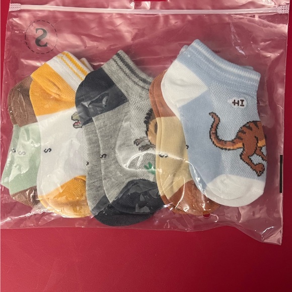 5 Pair Of Dinosaur Pattern Boy No Show Socks  Size 1-3 Year Old - Picture 3 of 5